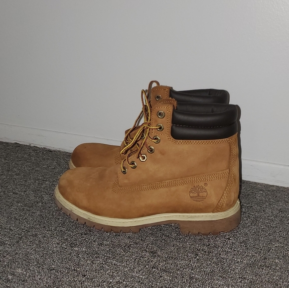 timberland boots size 8